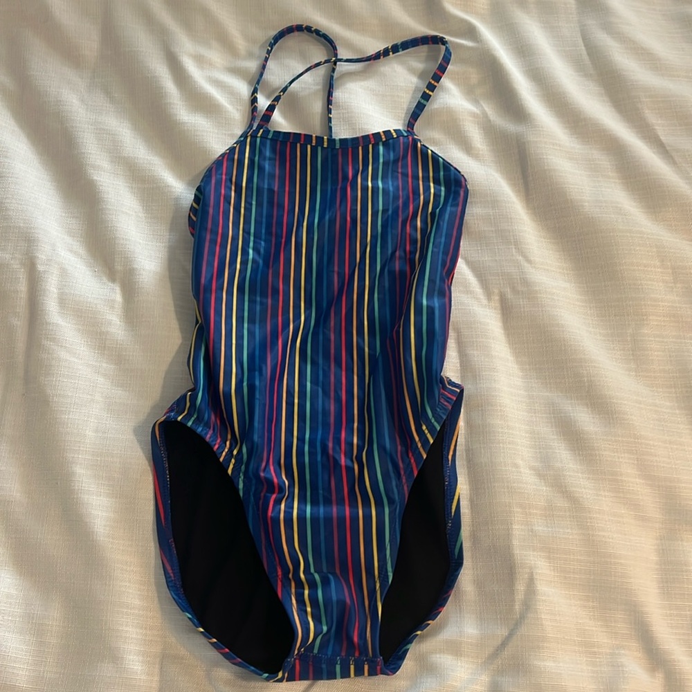 Excellent condition, Jolyn Jackson 4 suit size 26